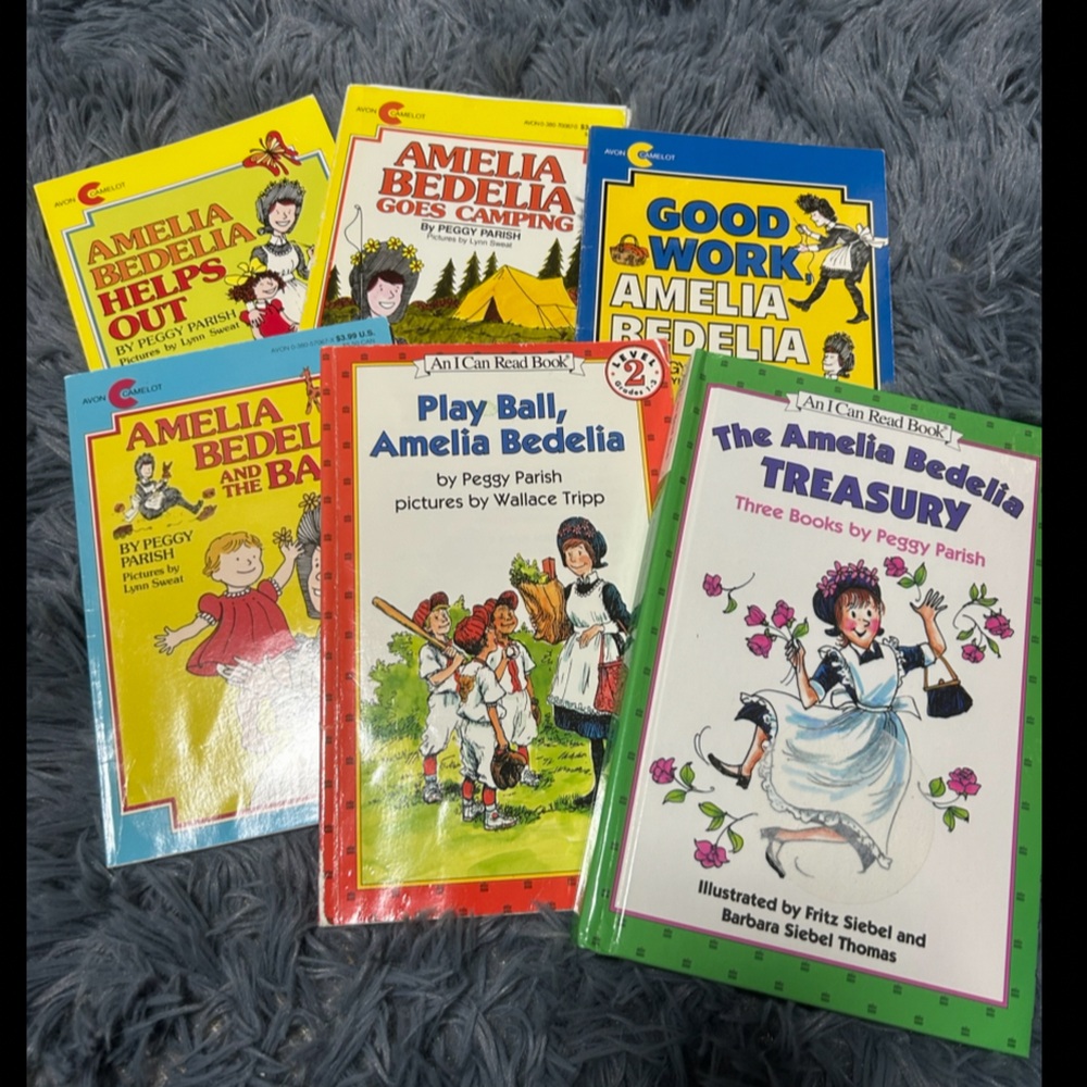 Amelia Bedelia Children's Book Set